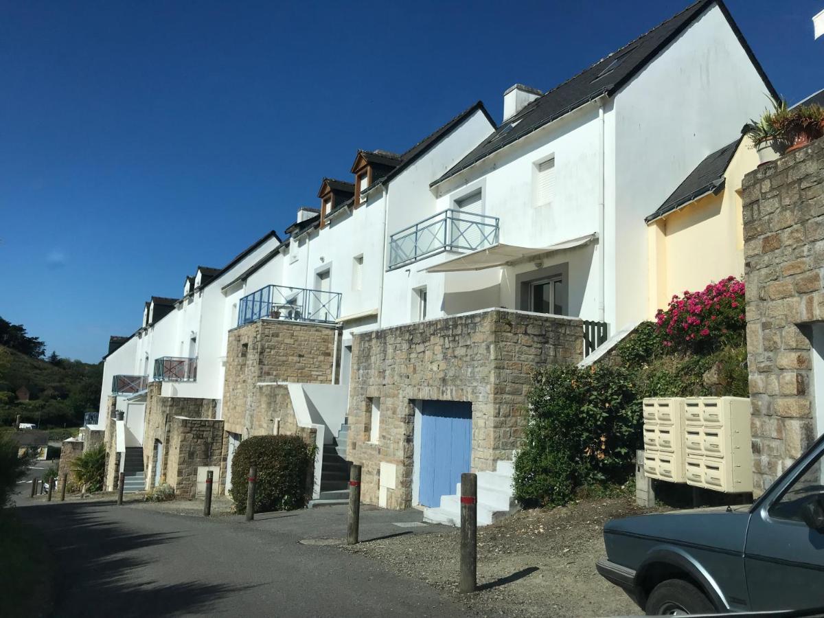 Appart Hôtel Port Sauzon balcon et parking privé Exterior foto